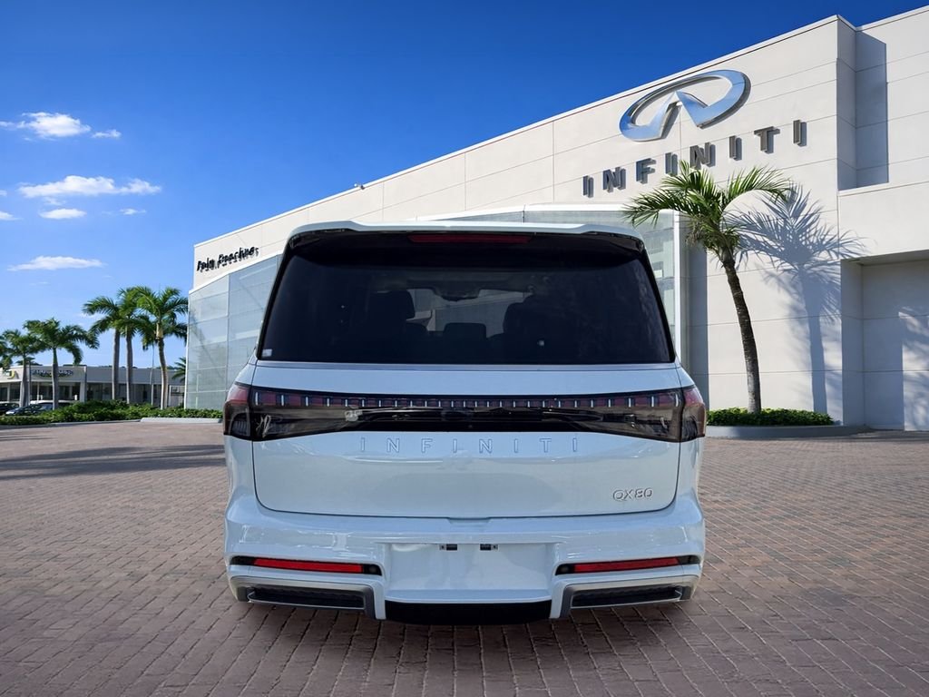 New 2027 RADIANT WHITE INFINITI Luxe 2WD image 6