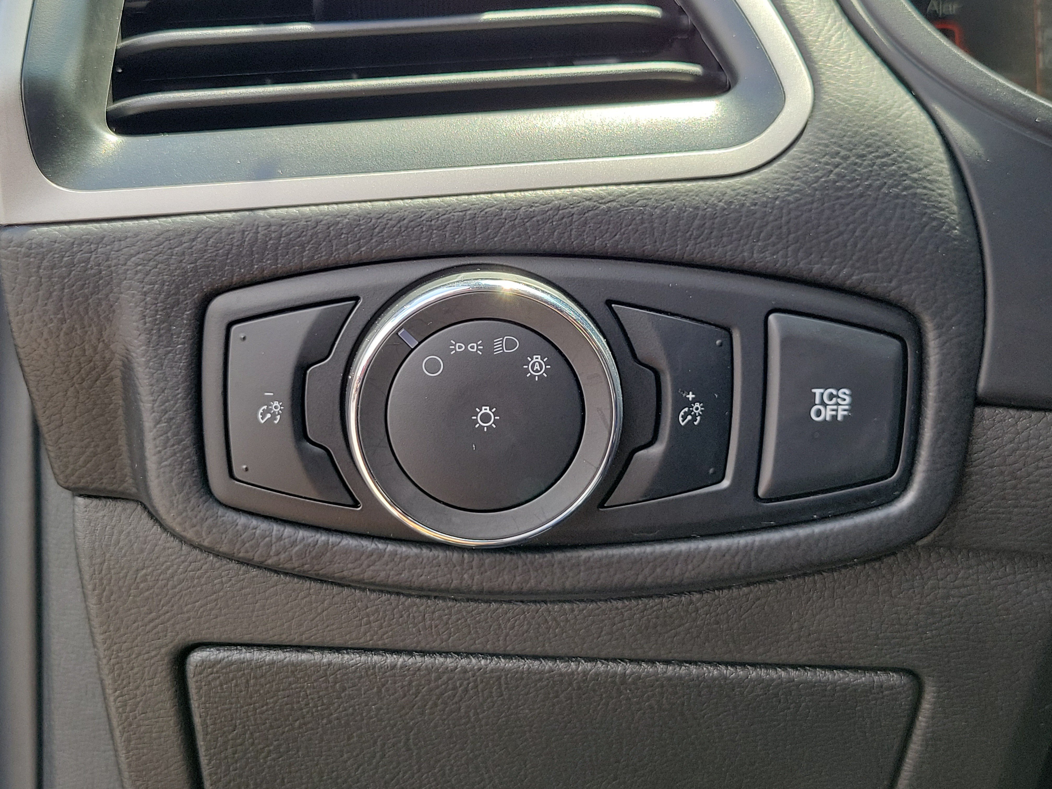 Used 2024 Agate Black Metallic Ford SEL image 12