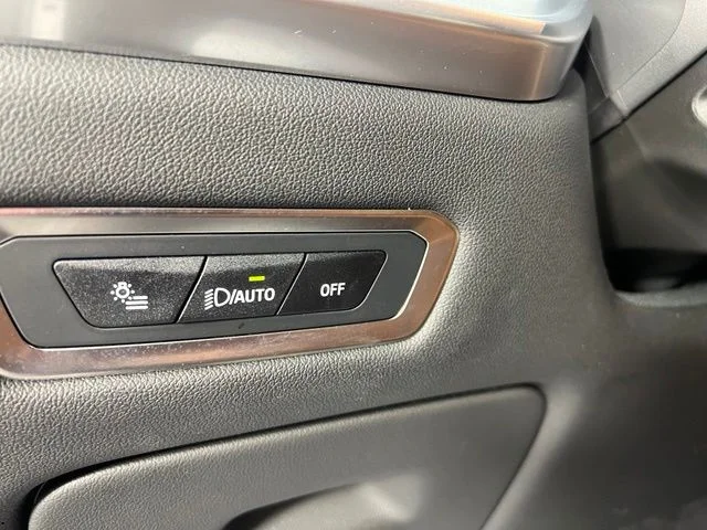 Certified Used 2026 Green BMW xDrive40i image 19
