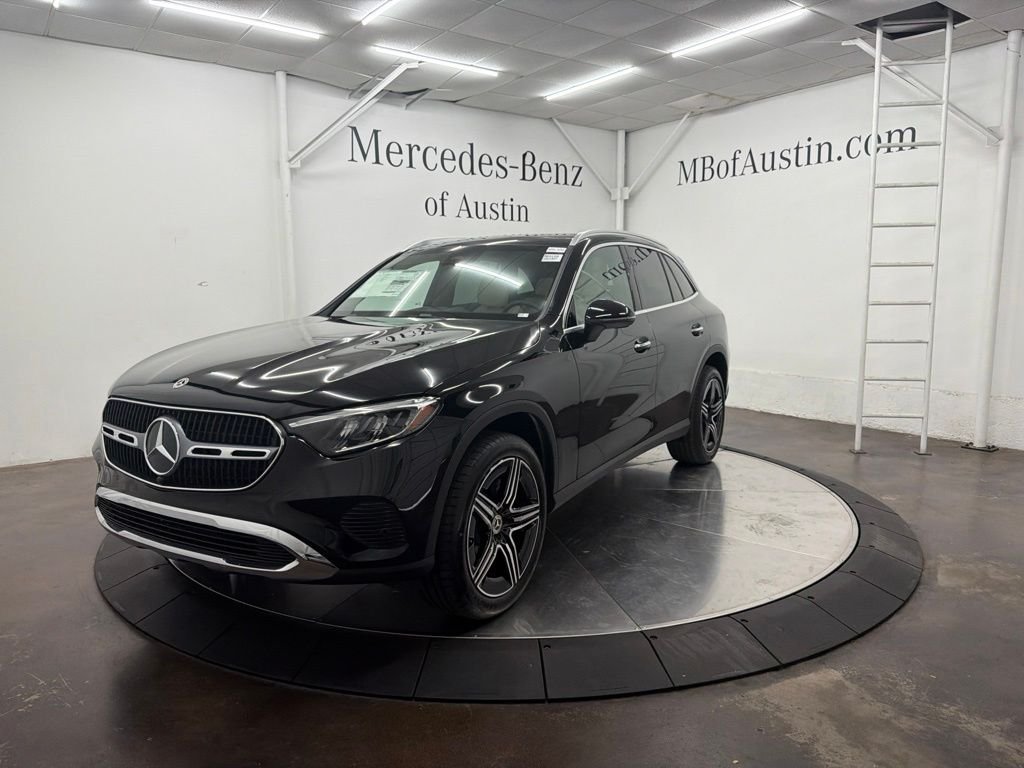 New 2026 Black Mercedes-Benz GLC 300 image 3