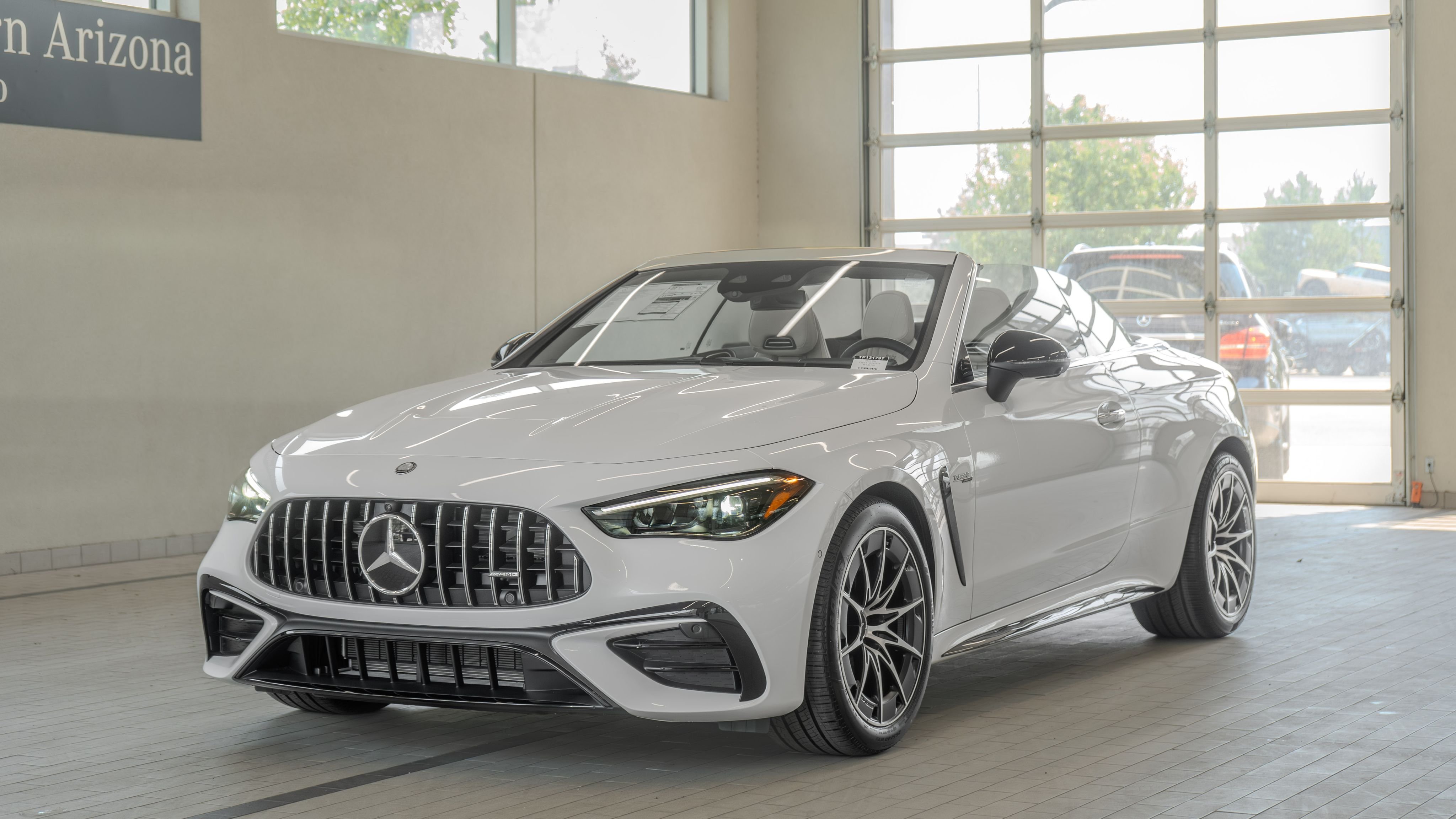 New 2026 MANUFAKTUR Moonlight White Metallic Mercedes-Benz CLE 53 AMG® image 28