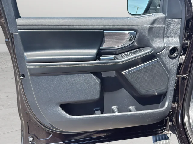2025 Ford Expedition Platinum - Photo 23