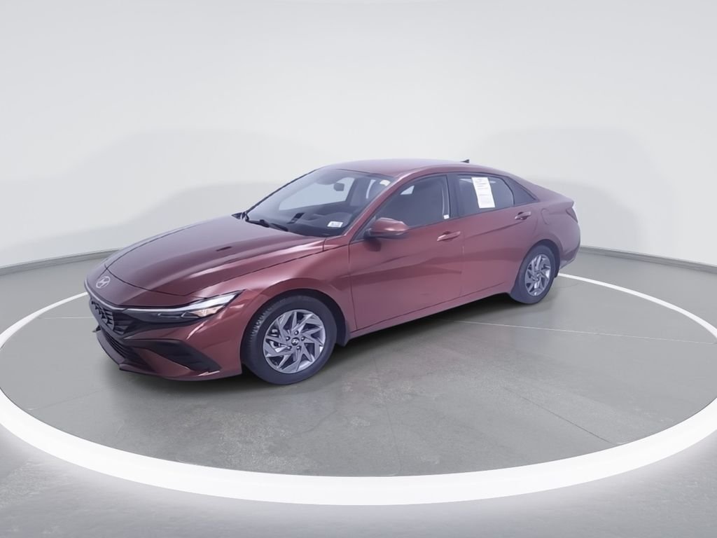 2024 Hyundai Elantra SEL - Photo 6