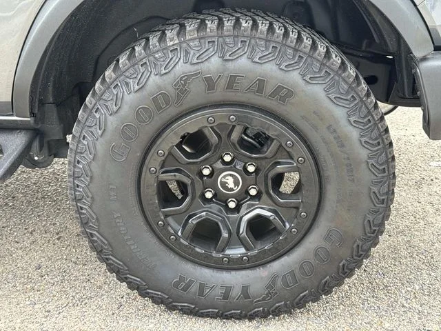 Certified Used 2024 Gray Ford Wildtrak image 9