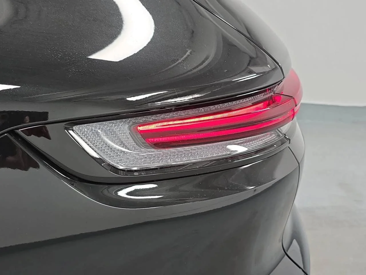 New 2026 Chromite Black Metallic Porsche Turbo E-Hybrid image 30