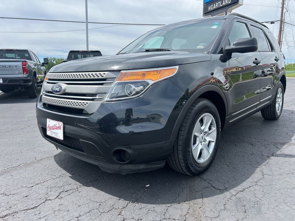 2014 Ford Explorer Base's photo