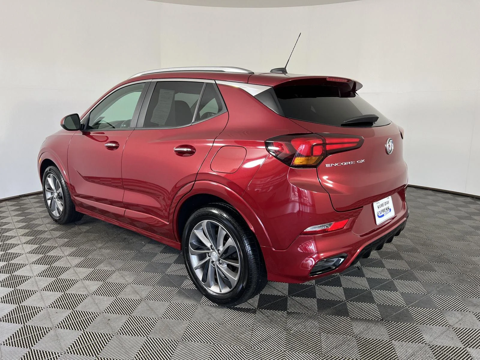 Used 2020 CHILI RED METALLIC Buick Preferred image 23