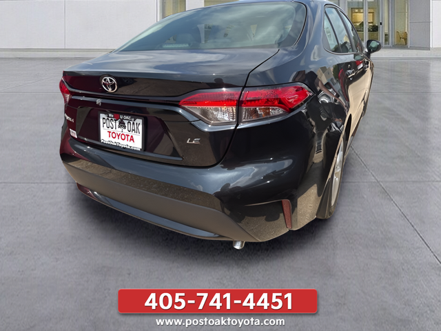Used 2024 Red Toyota XLE image 10