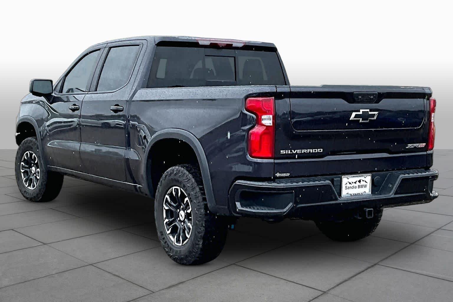 Used 2023 Dark Ash Metallic Chevrolet ZR2 image 9