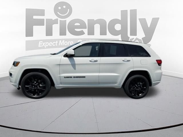 Used 2021 White Jeep Laredo X image 2