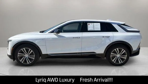 2024 Cadillac Lyriq Luxury 1 AWD's photo