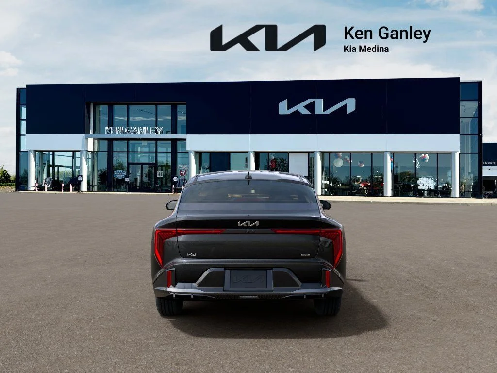 New 2026 Interstellar Gray Kia GT-Line image 5