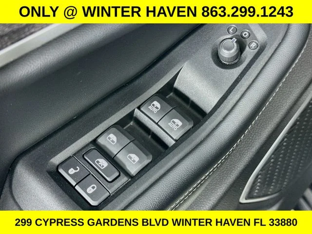 Used 2024  Jeep 4xe image 18