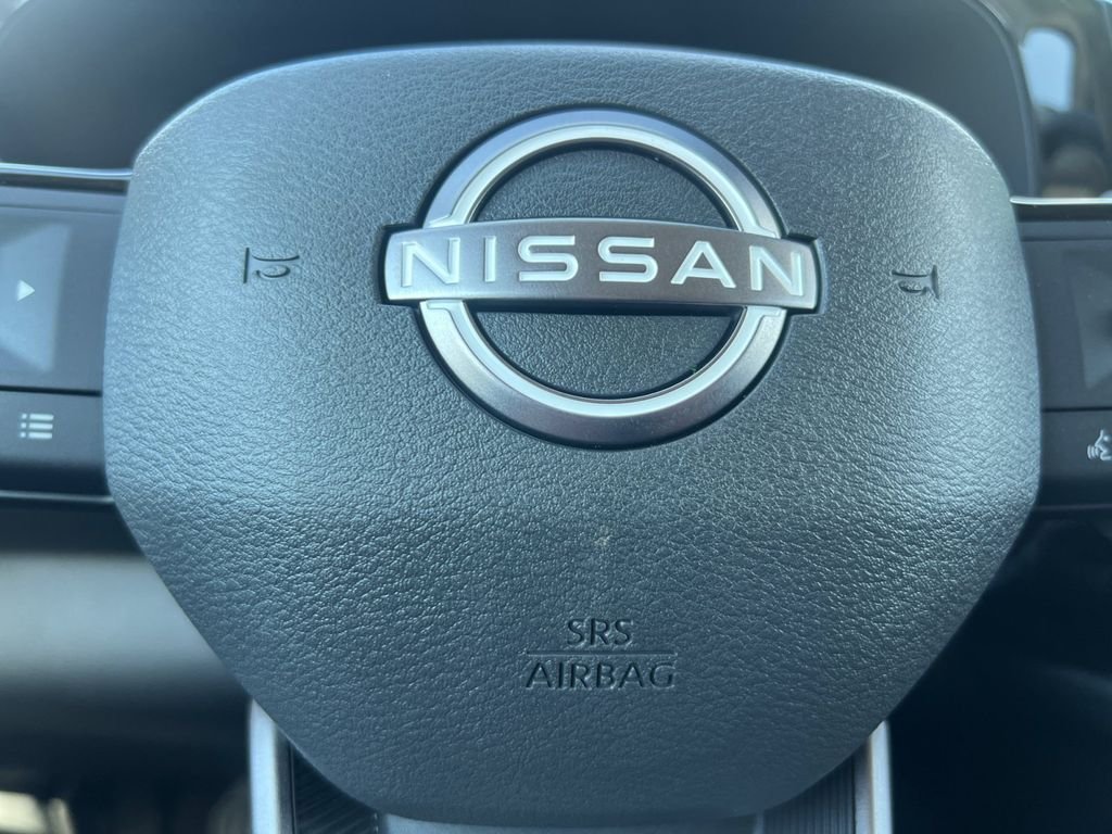 New 2026 Baltic Teal Pearl Nissan Platinum image 6