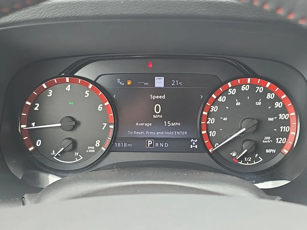 Used 2022  Nissan PRO-4X image 26
