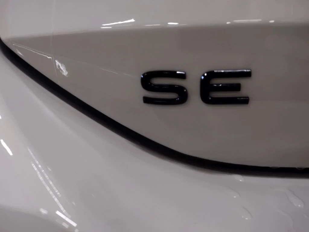 New 2026 Beige Volkswagen 2.0T SE R-Line Black image 14