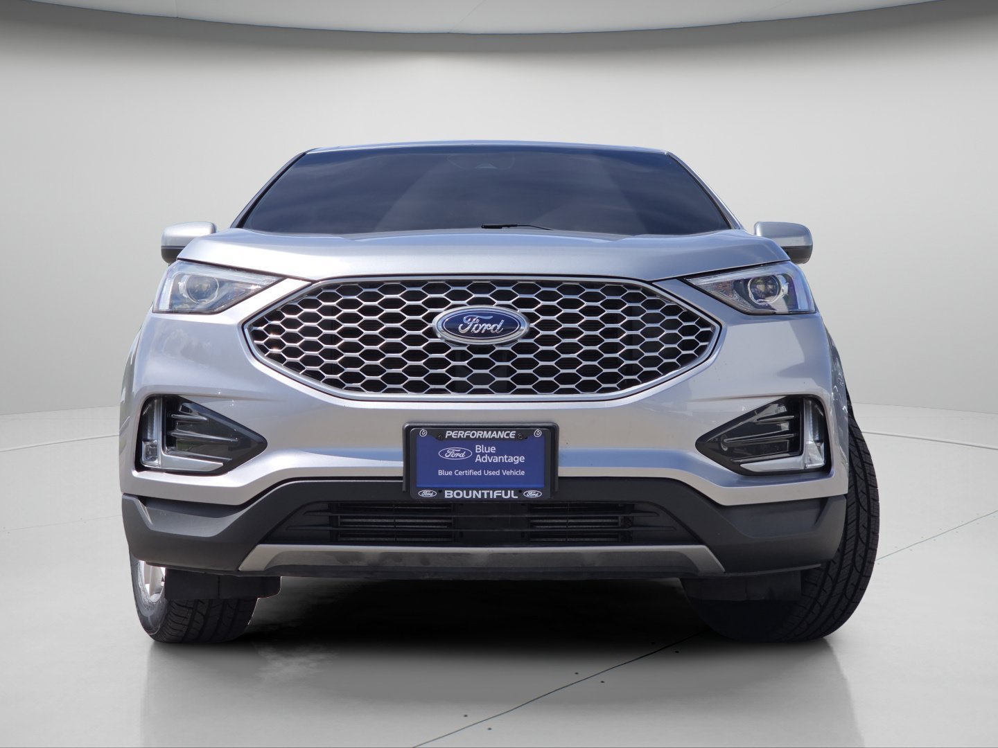 Used 2024 Silver Metallic Ford SEL image 3