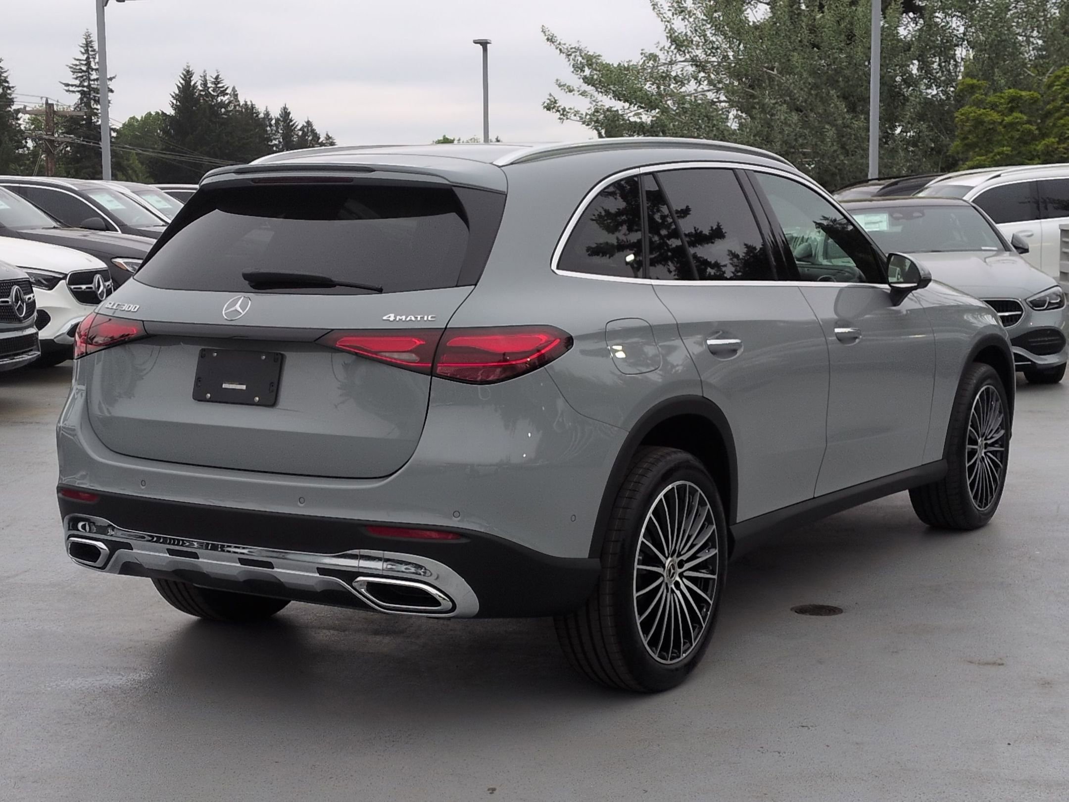 New 2026 MANUFAKTUR Alpine Grey Mercedes-Benz GLC 300 image 44