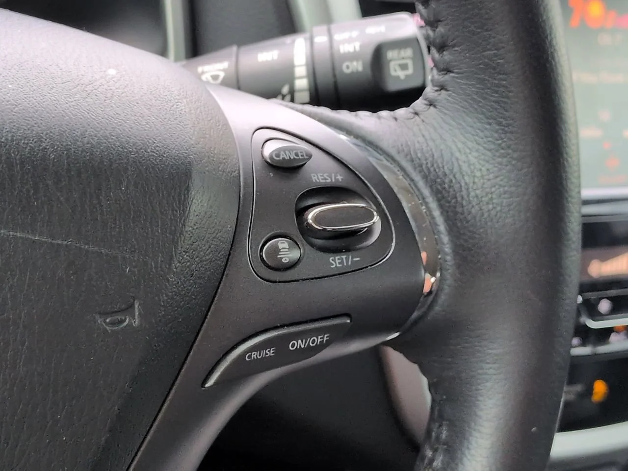 Used 2022 Gun Metallic Nissan SV image 24