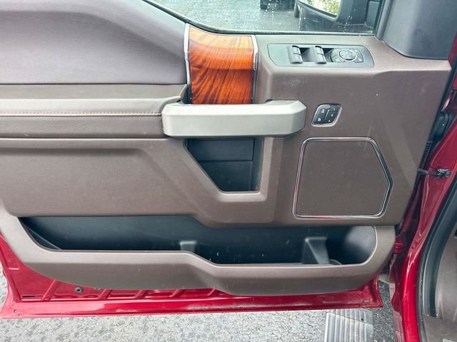 Used 2019 Red Ford King Ranch image 21