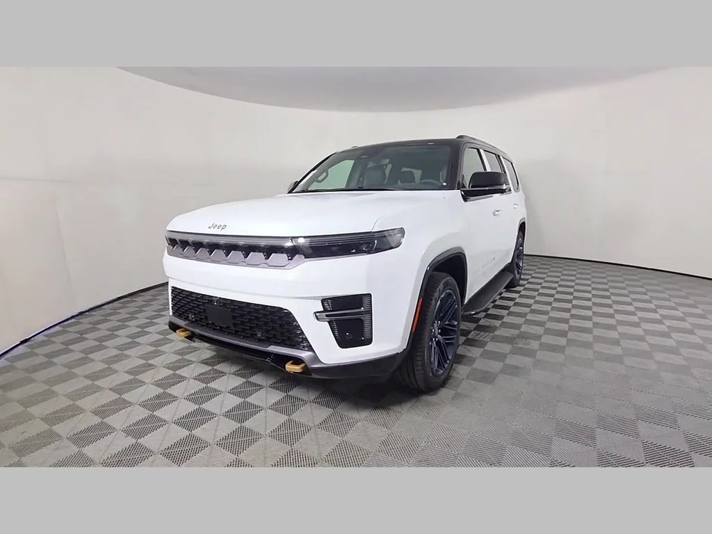 New 2026 Bright White Clear-Coat Exterior Paint Jeep 85th Anniversary image 38