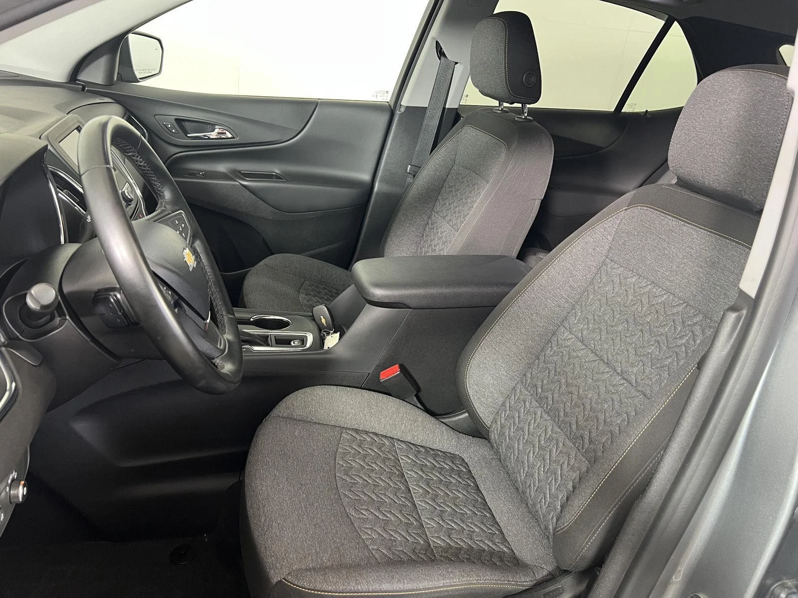 Used 2024 Sterling Gray Metallic Chevrolet LT image 5