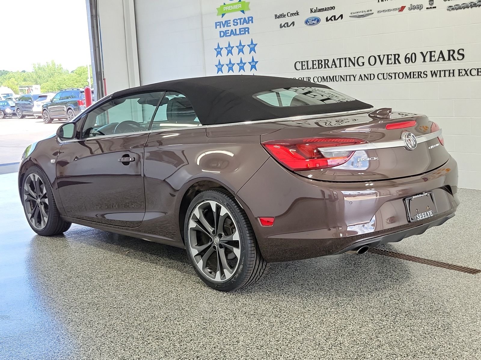 Used 2017 Brown Buick Premium image 3