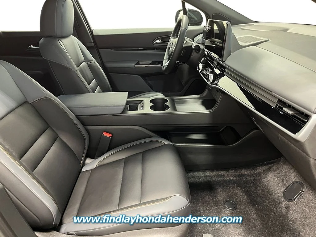 New 2026 Sonic Gray Pearl Honda Touring image 26