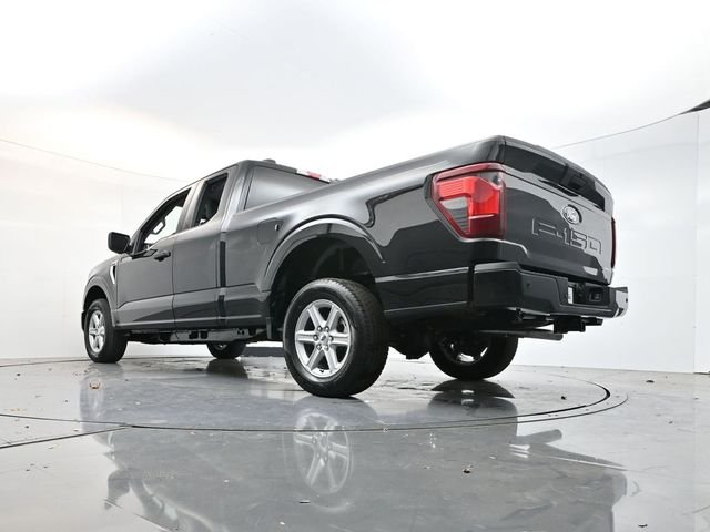 New 2026 Black Ford XLT image 30
