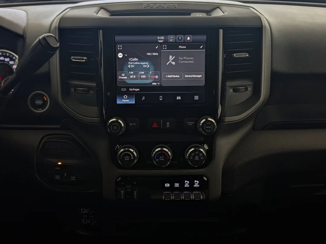 New 2026 Black RAM Black Express - - 6.7L Cummins HO  - Pkg 24C  - 5th Wheel/Gooseneck Prep  - 20 Black Wheels & More! image 21