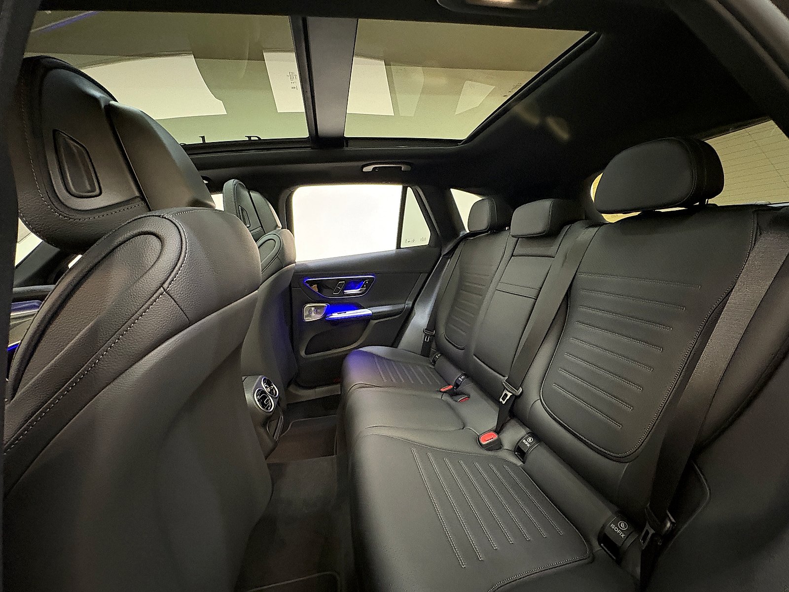 New 2027 MANUFAKTUR exclusive graphite grey magno Mercedes-Benz GLC 300 image 19