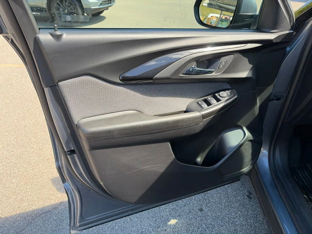 Used 2022 Gray Chevrolet LT image 22