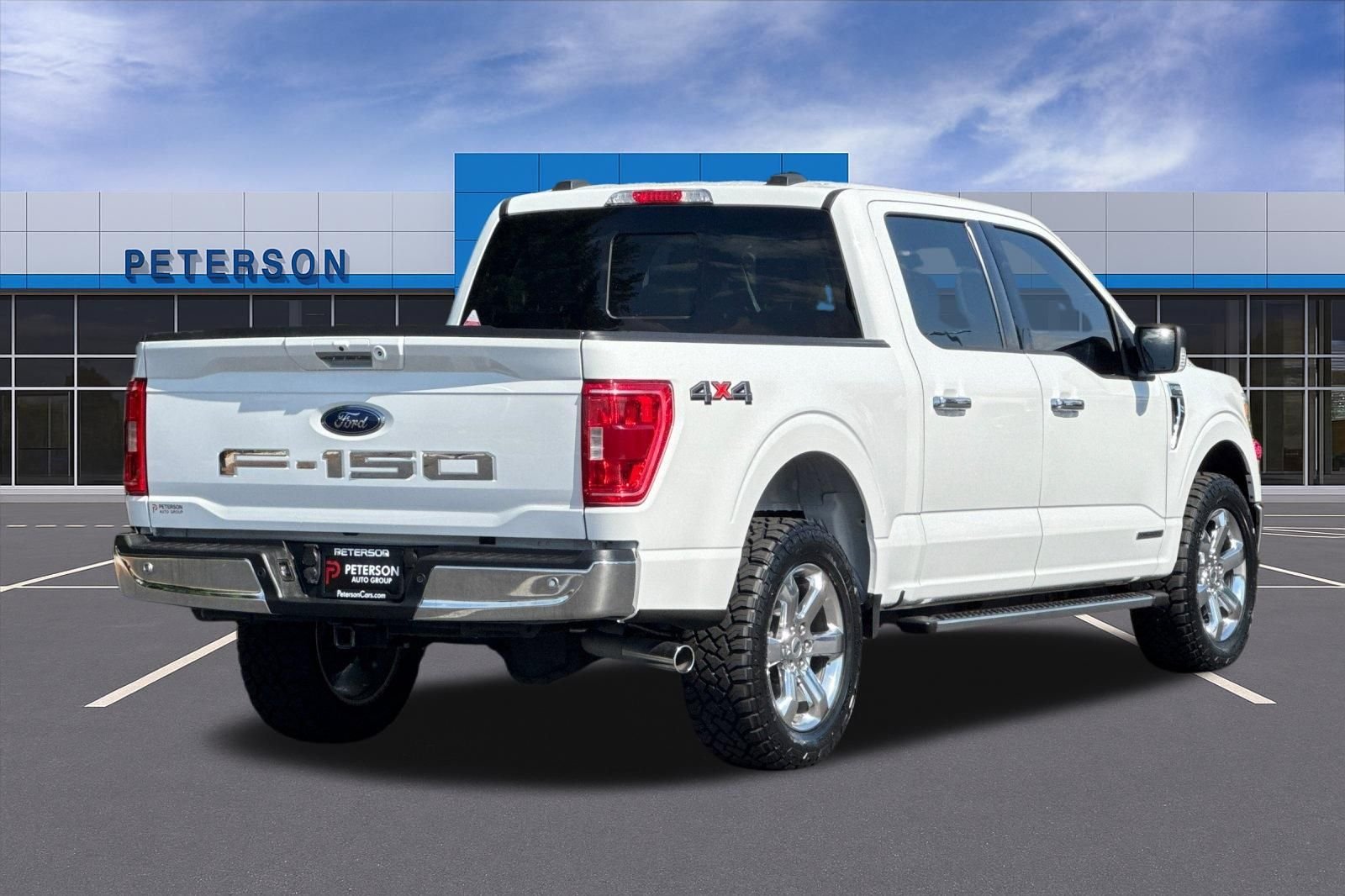 Used 2021 White Ford XLT image 4