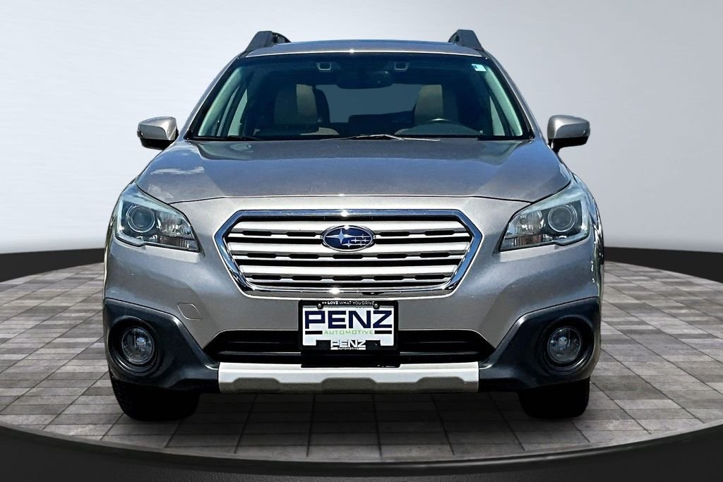 Used 2016 Subaru Outback Limited with VIN 4S4BSENC4G3275894 for sale in Rochester, Minnesota