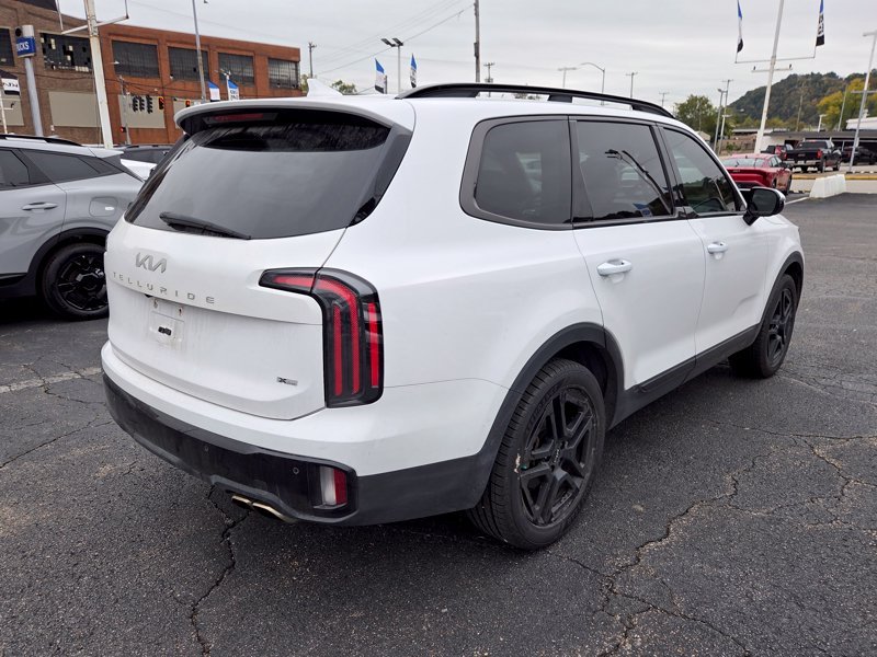 Used 2024 White Kia SX-Prestige X-Line image 7