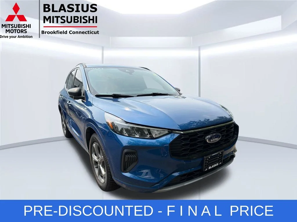 Used 2023 Blue Ford ST-Line image 5