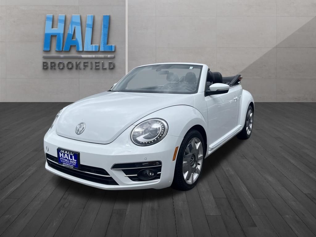 2019 Volkswagen Beetle 2.0T SE Convertible Auto's photo