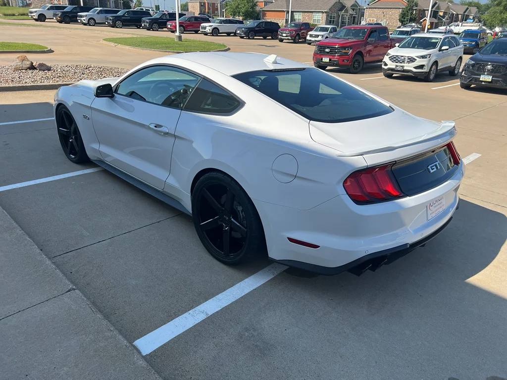 Used 2020 Oxford White Ford GT image 6