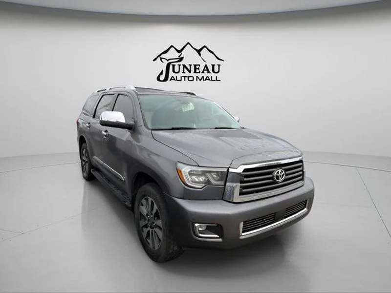 Used 2022 Magnetic Gray Metallic Toyota Limited image 3