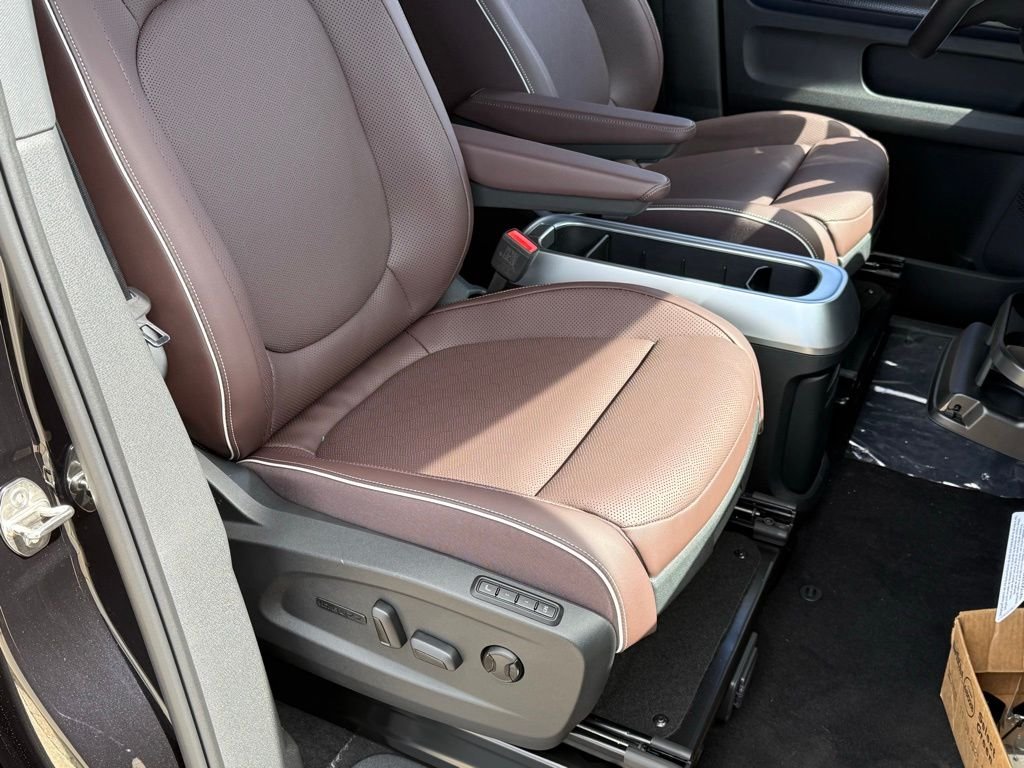 2025 Volkswagen ID. Buzz PRO S - Photo 25