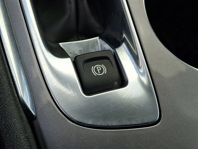 Used 2023 Mineral Gray Metallic Chevrolet LT image 23