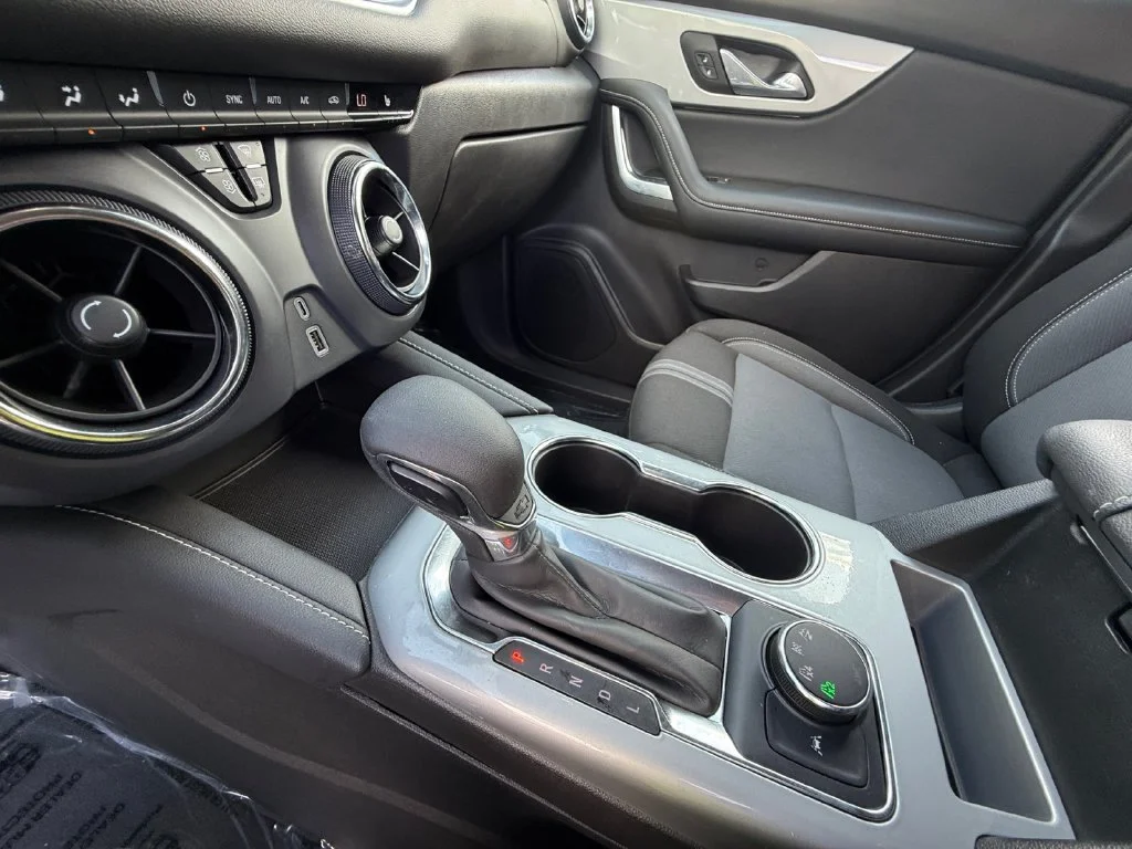 Used 2025 Gray Chevrolet LT image 22
