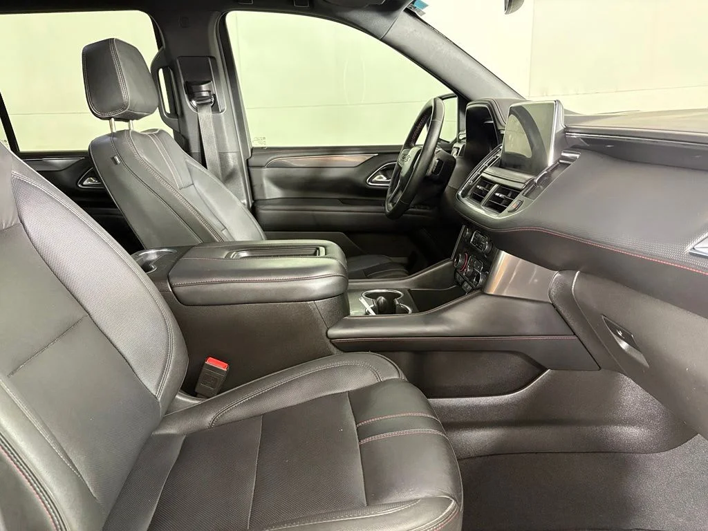 Used 2024 White Chevrolet RST image 17