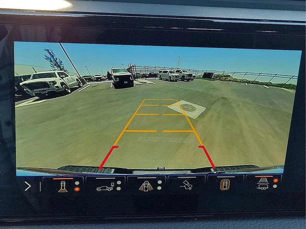 2026 GMC Sierra 2500HD Denali - Photo 18