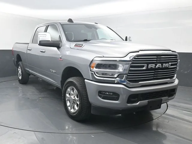 Used 2024 Silver Ram Laramie image 9