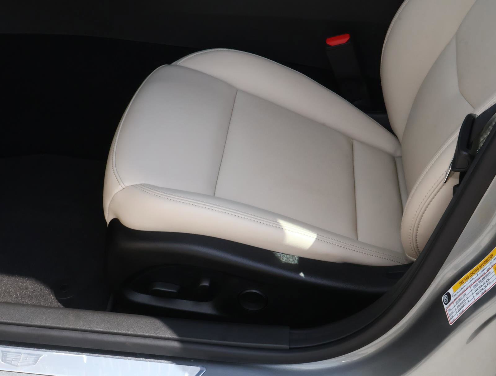 2026 Cadillac CT4 Luxury - Photo 18