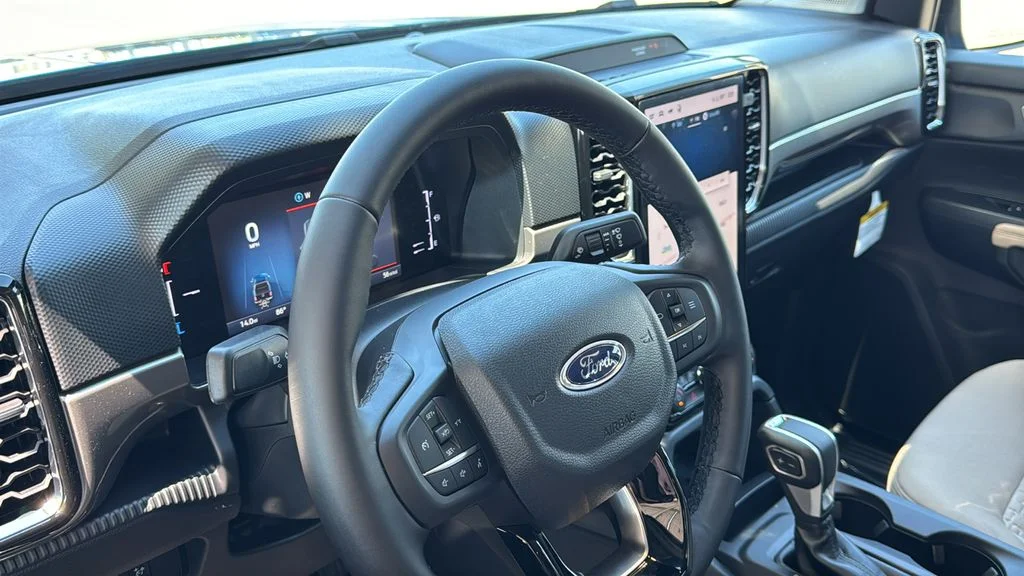 New 2026 Velocity Blue Metallic Ford XLT image 14