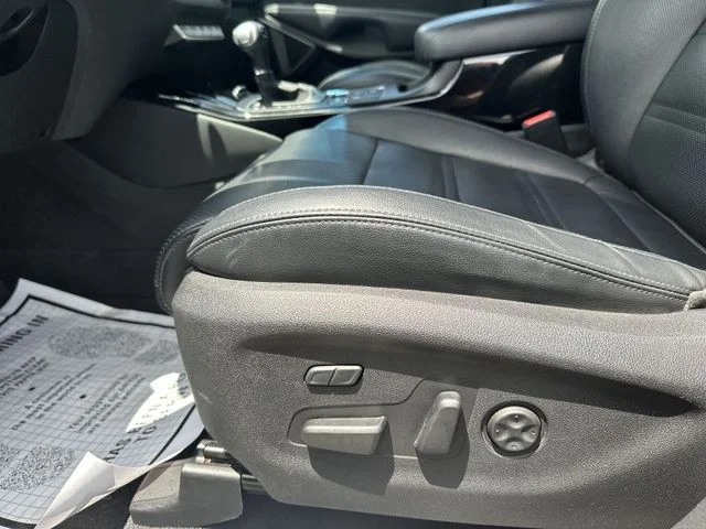 Used 2017 Red Kia SX image 18