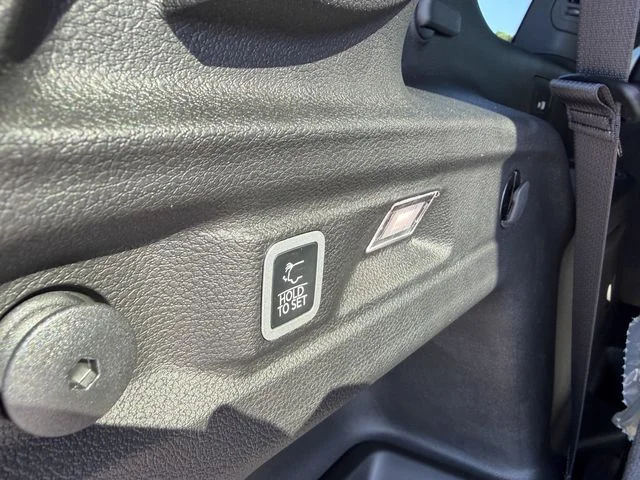 New 2026 Silver Jeep Altitude image 29