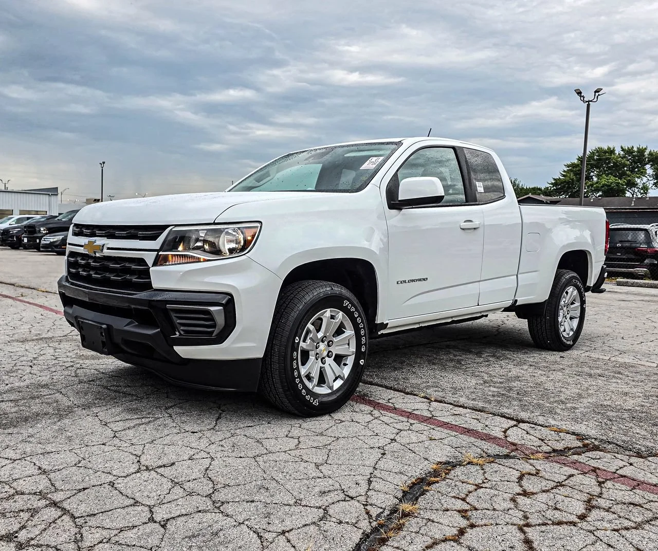 Used 2022 Summit White Chevrolet LT image 2